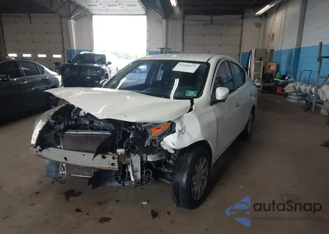 2015 Nissan Versa 1.6 Sv from USA, damaged, VIN 3N1CN7AP6FL860261